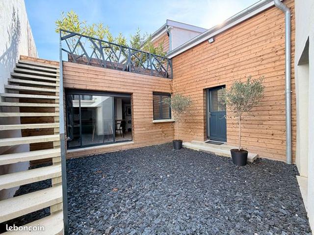 Maison 6 pièces 140 m²