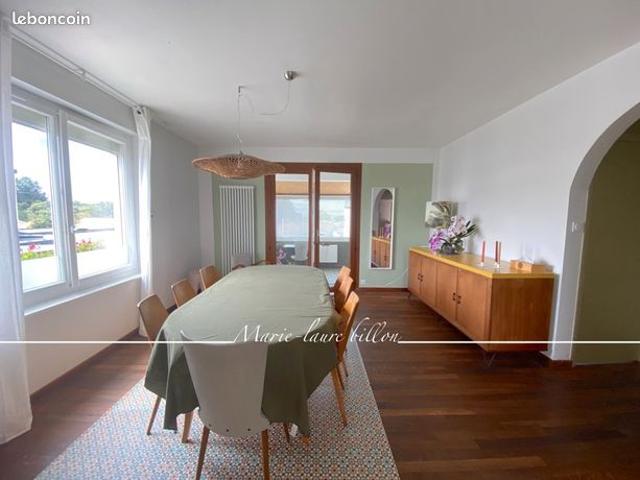Maison 6 pièces 140 m²