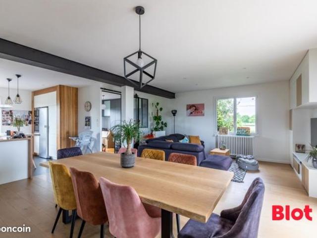 Maison 6 pièces 140 m²