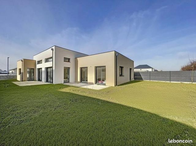Maison 6 pièces 140 m²