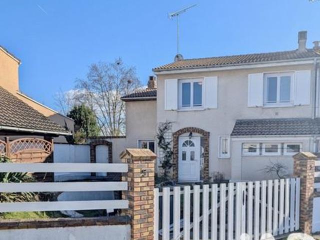Maison 6 pièces 140 m²