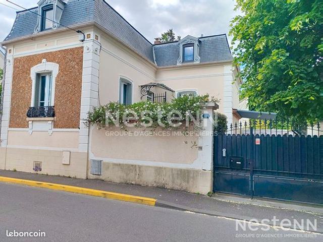 Maison 6 pièces 140 m²