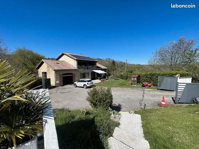 Maison 6 pièces 140 m²