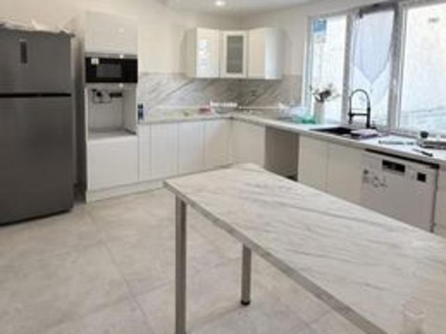Maison 6 pièces 140 m²