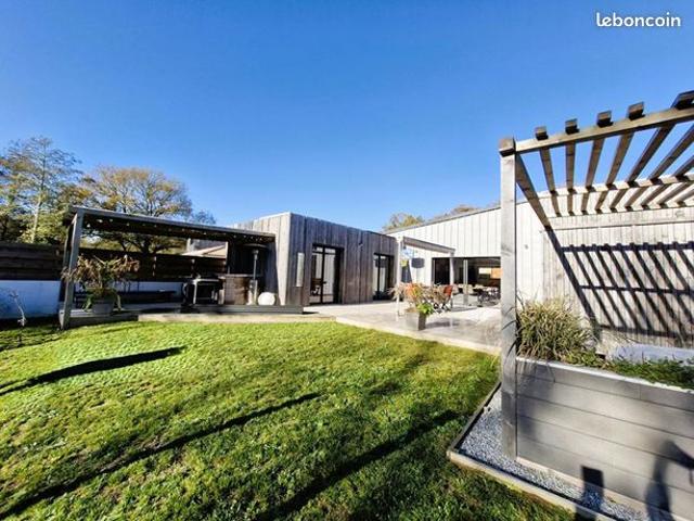 Maison 6 pièces 140 m²