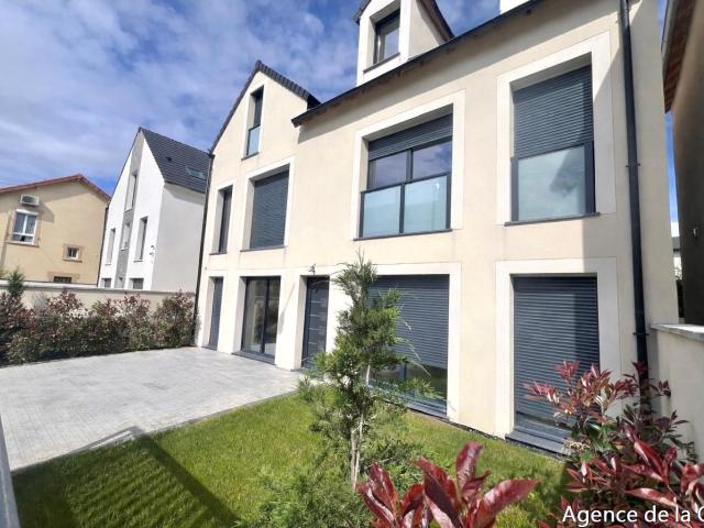 Maison 6 pièces 140 m²