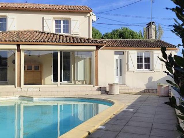 Maison 6 pièces 140 m²