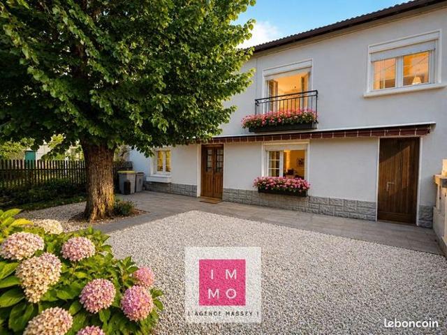 Maison 6 pièces 140 m²