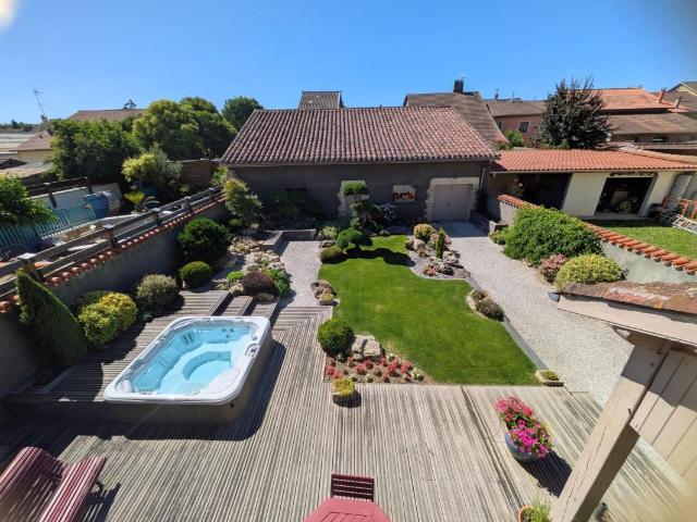 Maison 6 pièces 140 m²