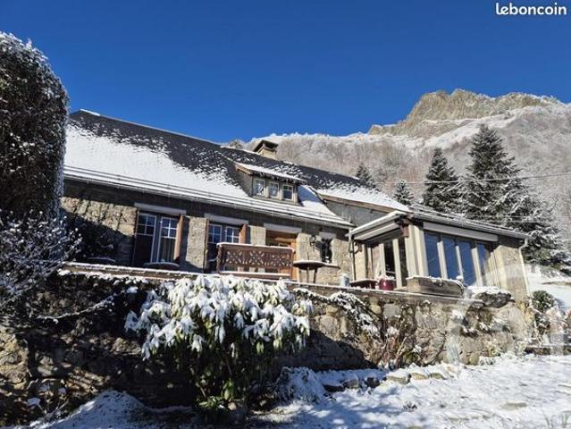 Maison 6 pièces 140 m²