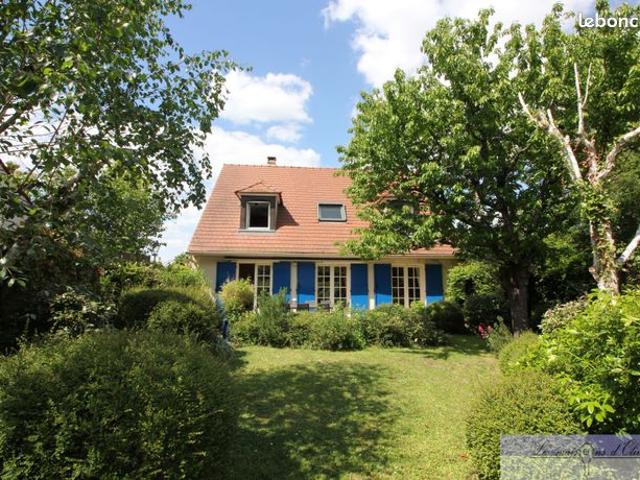 Maison 6 pièces 140 m²