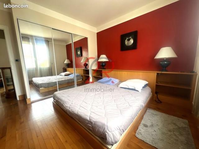 Maison 6 pièces 140 m²