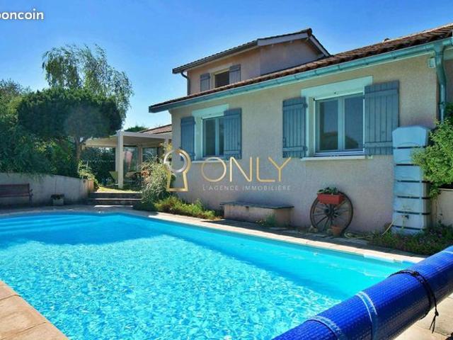 Maison 6 pièces 140 m²