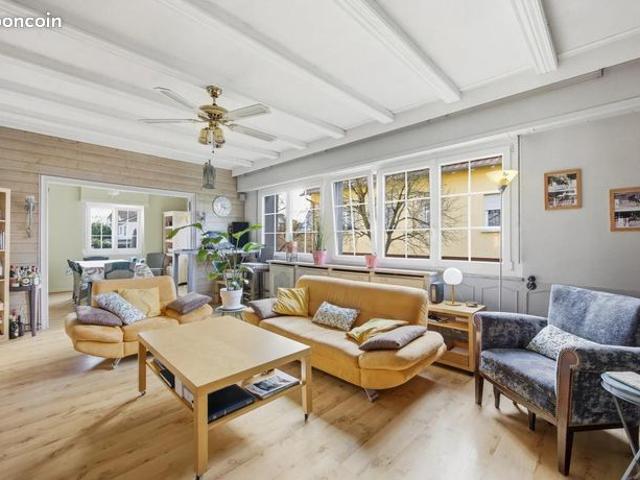 Maison 6 pièces 140 m²
