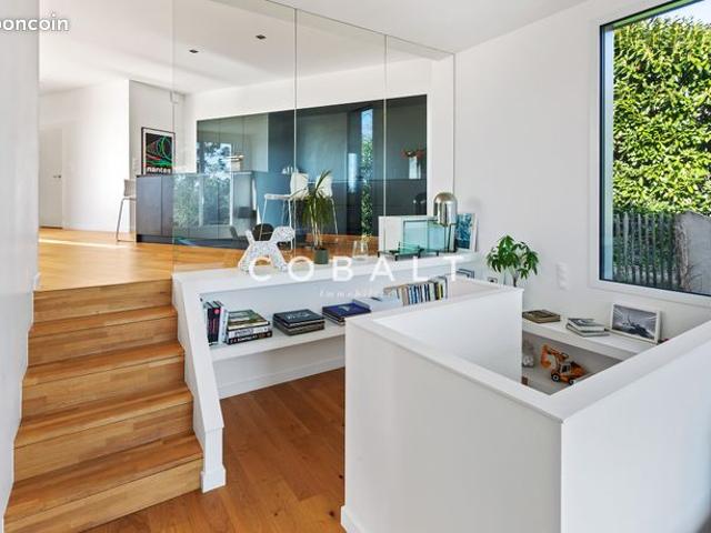 Maison 6 pièces 140 m²