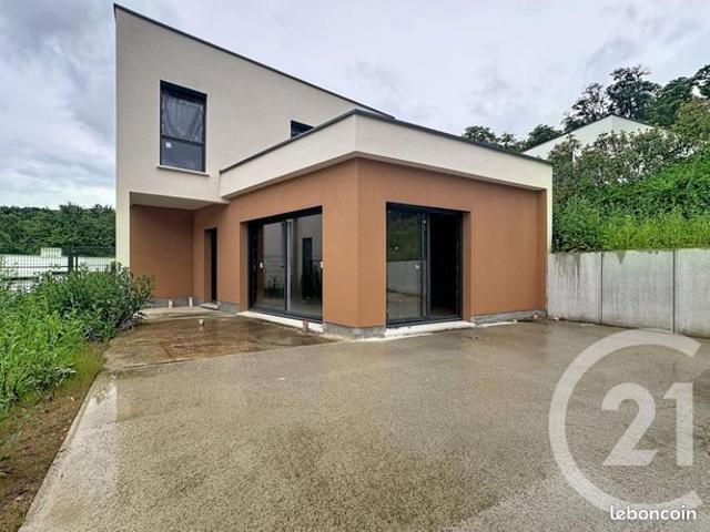 Maison 6 pièces 140 m²