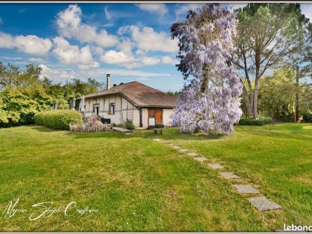 Maison 6 pièces 140 m²