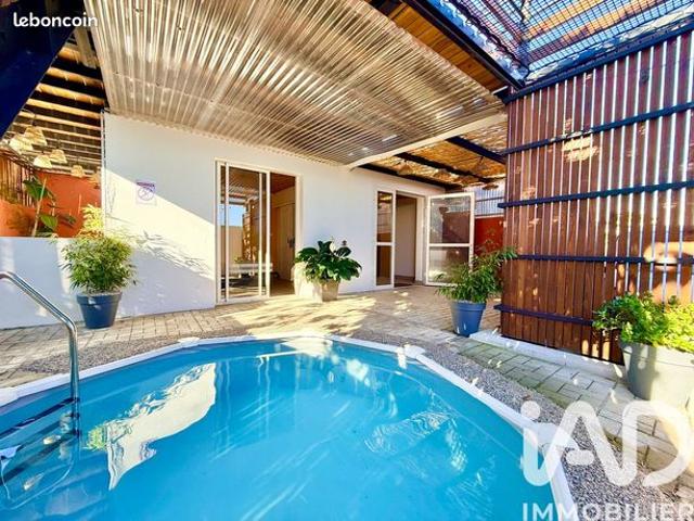 Maison 6 pièces 140 m²