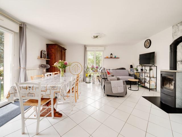Maison 6 pièces 140 m²