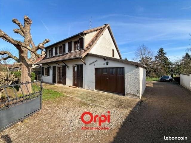 Maison 6 pièces 140 m²