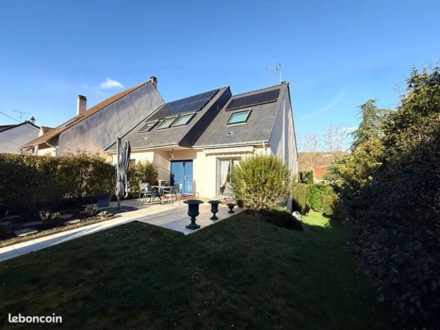 Maison 6 pièces 140 m²