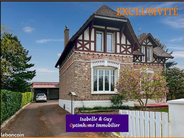 Maison 6 pièces 140 m²