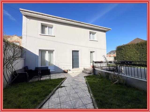 Maison 6 pièces 140 m²
