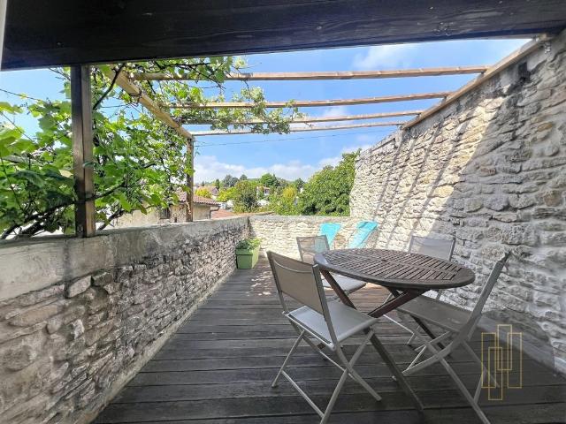 Maison 6 pièces 140 m²