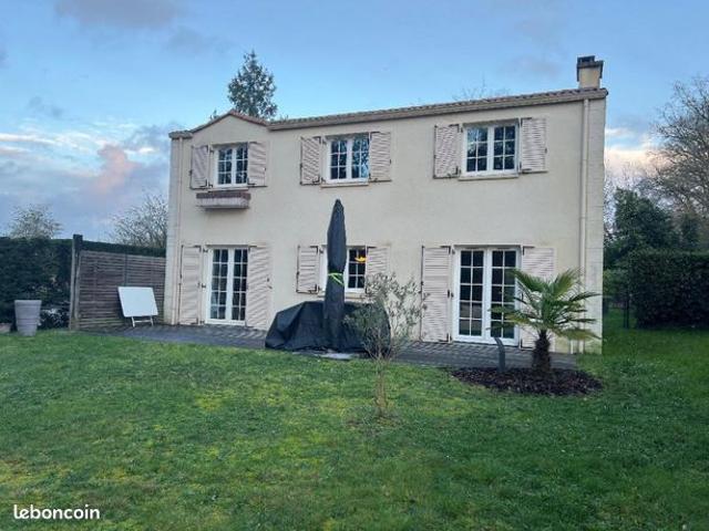 Maison 6 pièces 140 m²