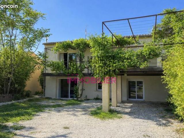 Maison 6 pièces 140 m²