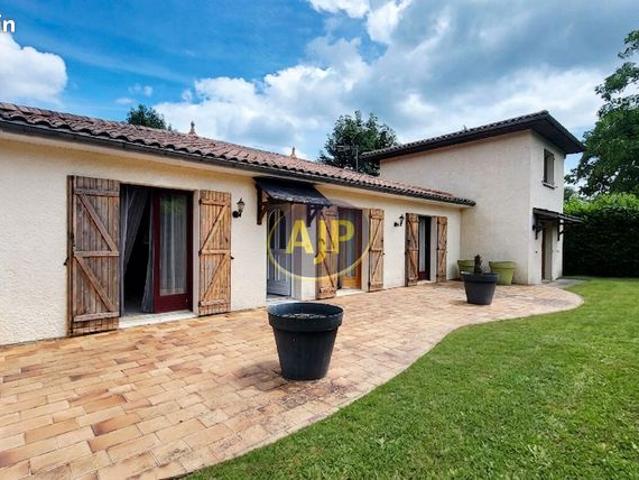 Maison 6 pièces 140 m²