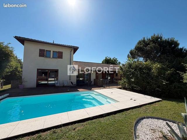 Maison 6 pièces 141 m²