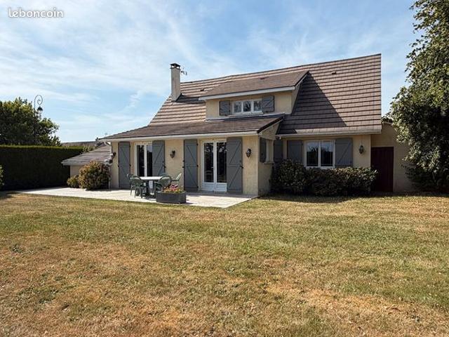 Maison 6 pièces 141 m²