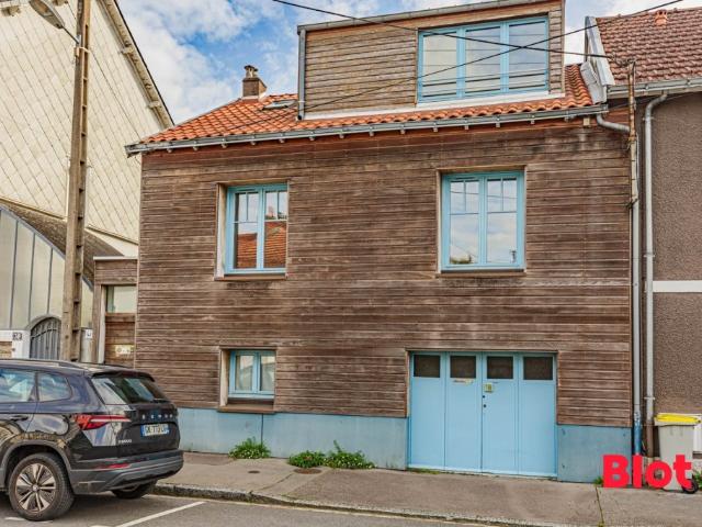 Maison 6 pièces 141 m²