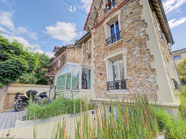 Maison 6 pièces 141 m²