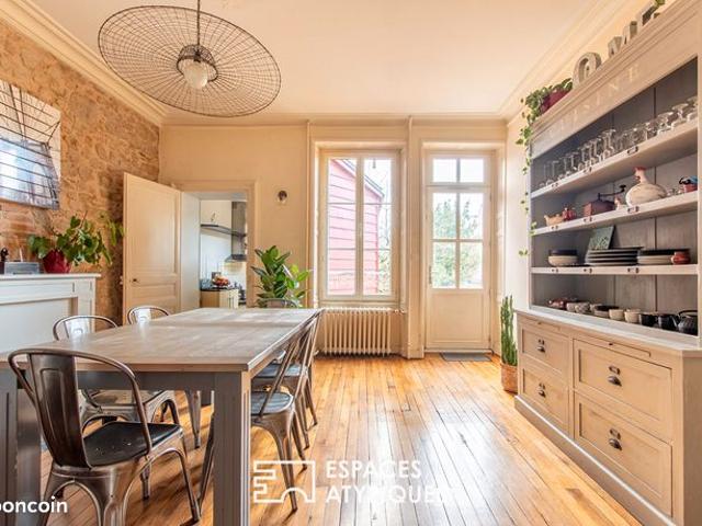 Maison 6 pièces 141 m²