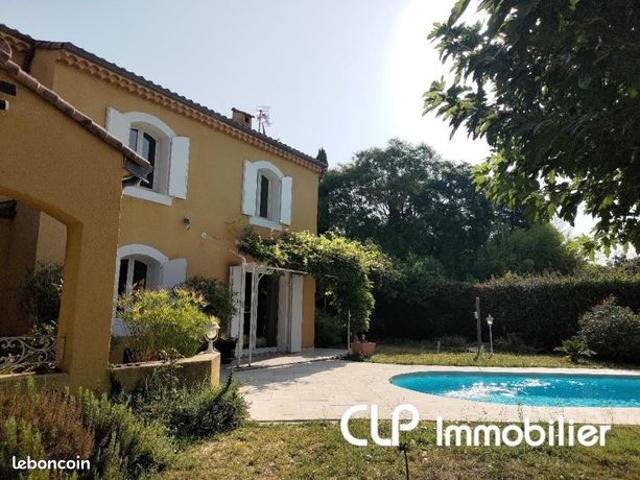 Maison 6 pièces 141 m²