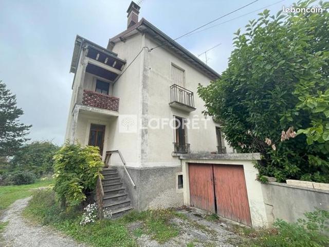 Maison 6 pièces 141 m²