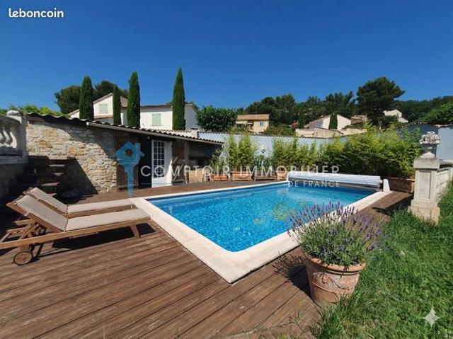 Maison 6 pièces 141 m²