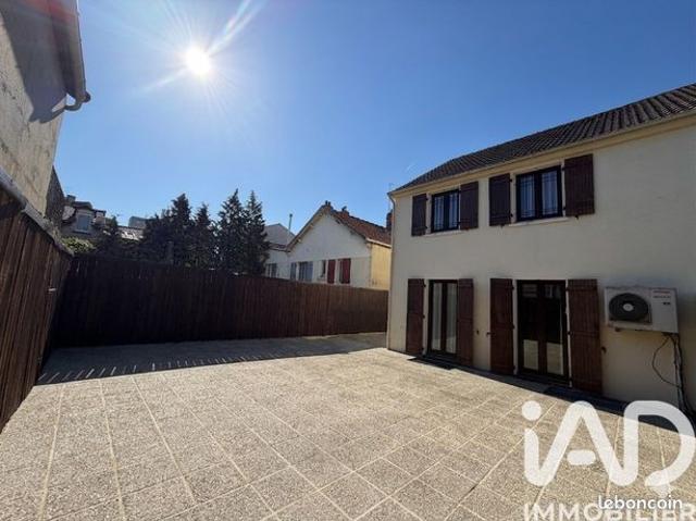 Maison 6 pièces 141 m²