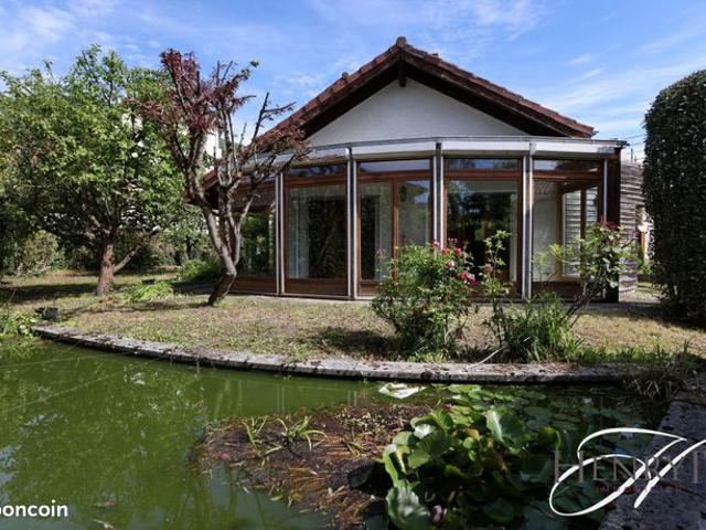 Maison 6 pièces 141 m²