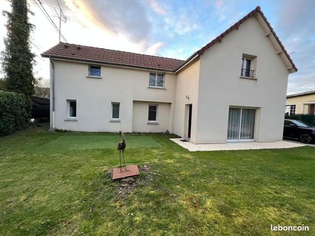 Maison 6 pièces 141 m²