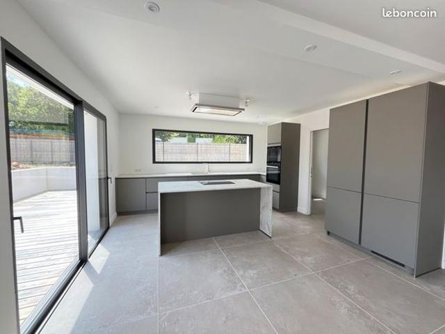 Maison 6 pièces 141 m²