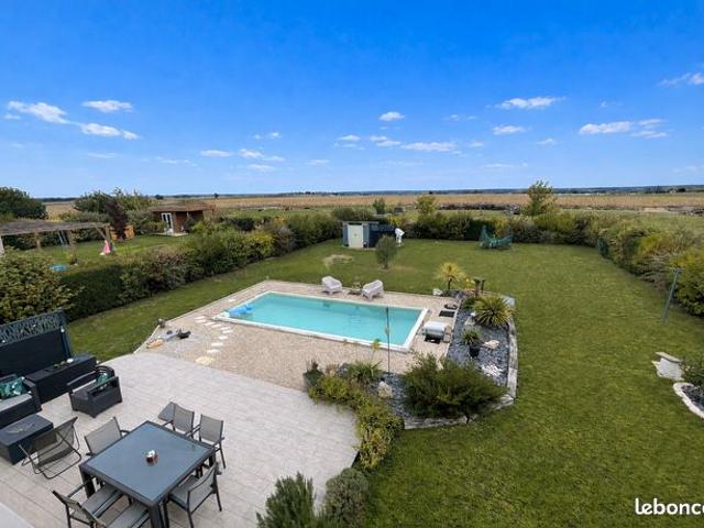 Maison 6 pièces 141 m²