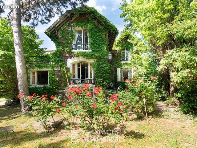 Maison 6 pièces 141 m²