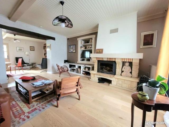 Maison 6 pièces 141 m²
