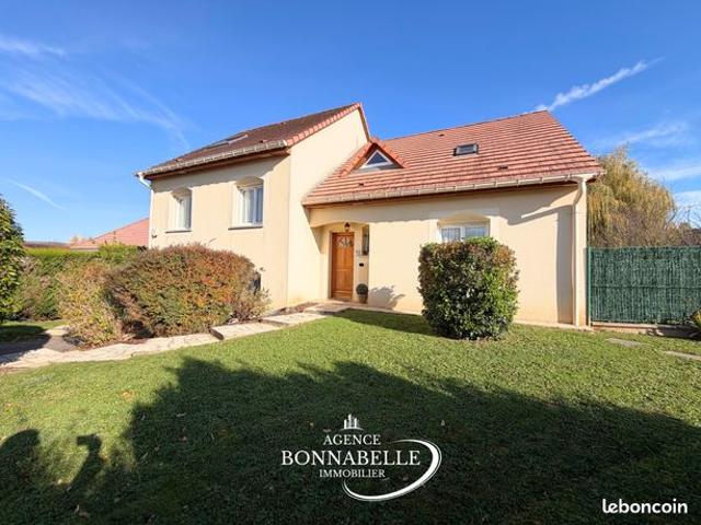 Maison 6 pièces 141 m²