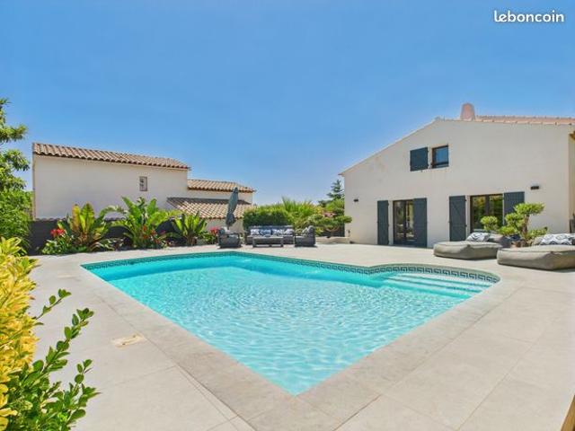 Maison 6 pièces 141 m²