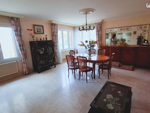 Maison 6 pièces 141 m²