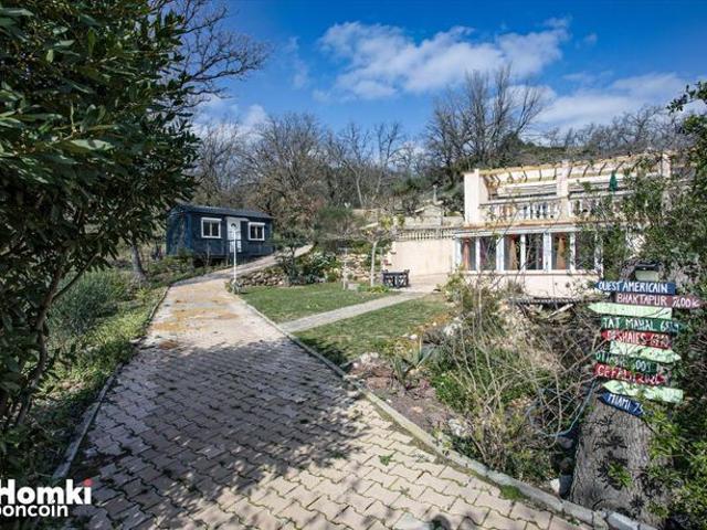 Maison 6 pièces 141 m²